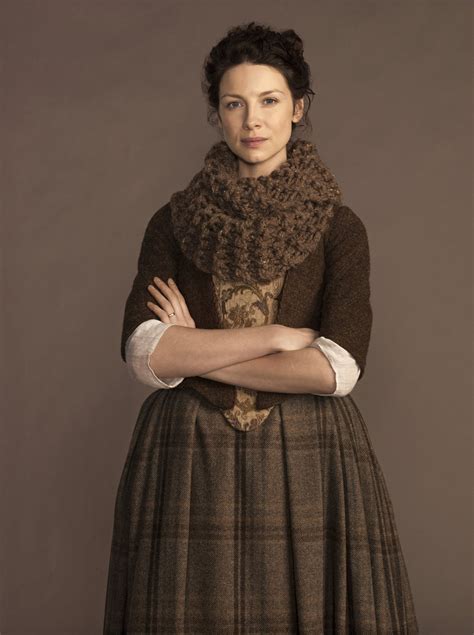 outlander claire costumes